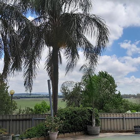 Muswellbrook Northside Bed & Breakfast Exterior foto
